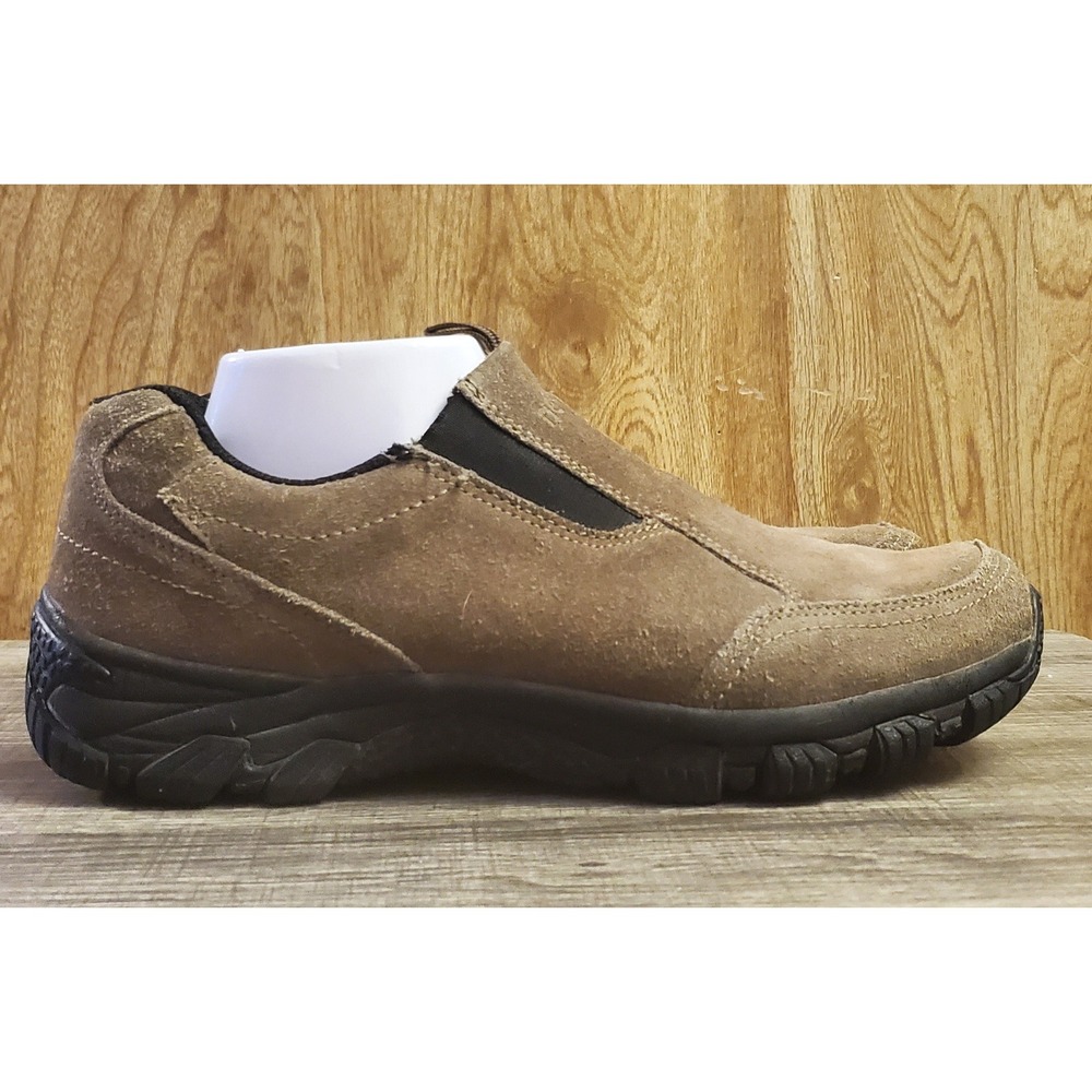 Nevados Slip On Suede Shoes Men's‎ Size 9 Brown